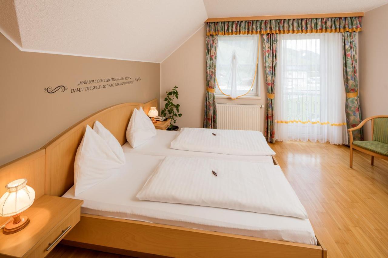 Gasthaus Pension Zum Lustigen Steirer 穆尔河畔布鲁克 外观 照片